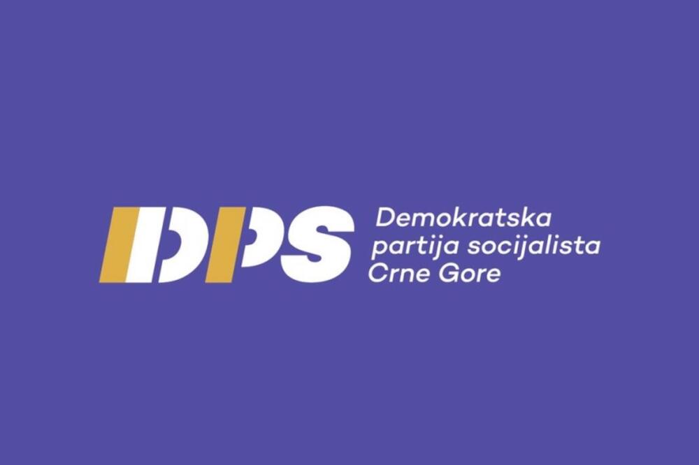 DPS Andrijevica: Policija spriječila Stojanovića da uđe u zgradu Opštine, on se šunjao do četiri sata poslije ponoći