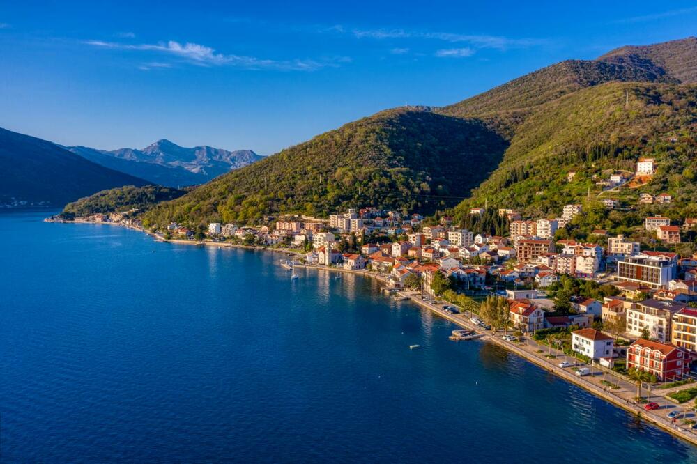 Novi problem u elektrosnabdijevanju Tivta, “crnogorski Monte Karlo” u sred špica sezone pod nenajavljenim restrikcijama