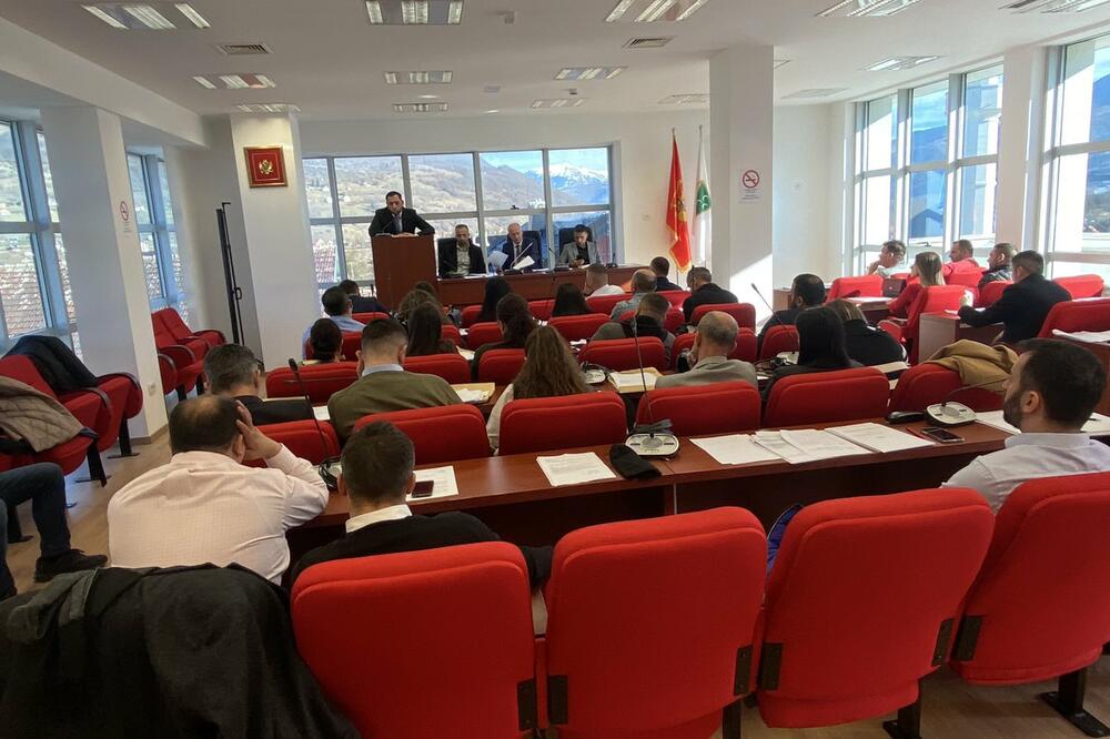 Opština Gusinje: Usvojen budžet vrijedan 4,18 miliona eura, za glasali i svi odbornici opozicije