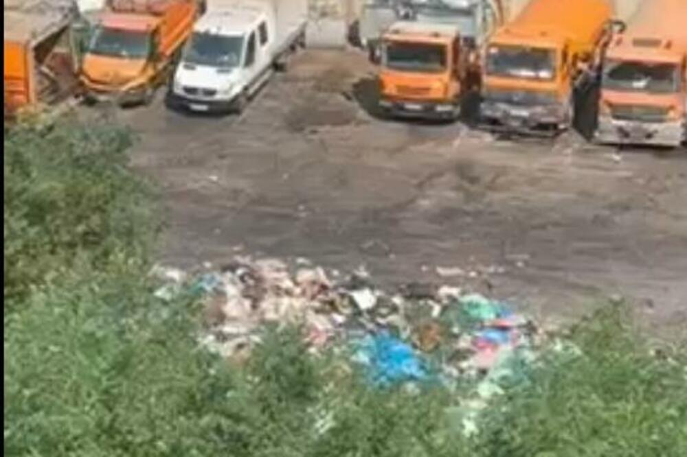 Stanovnici bečićkog naselja Vještica blokiraće ulicu, Komunalno pretvorilo dvorište u deponiju smeća