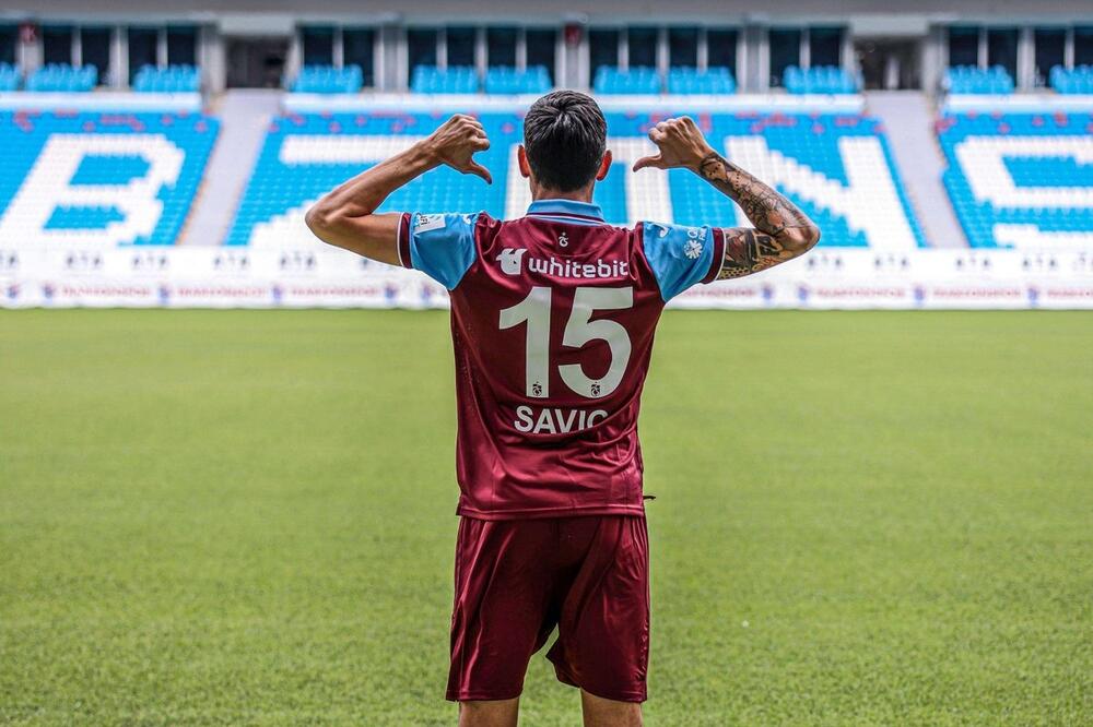 Trabzonspor predstavio Savića: Ovo je pravi klub za mene, sada je vrijeme da govorim na terenu