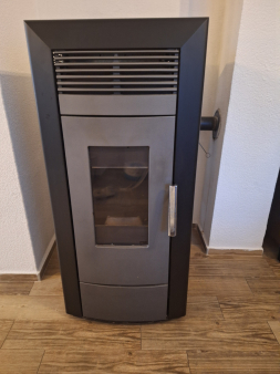 Alfa Plam Como 21  - pec na pelet za centralno grijanje