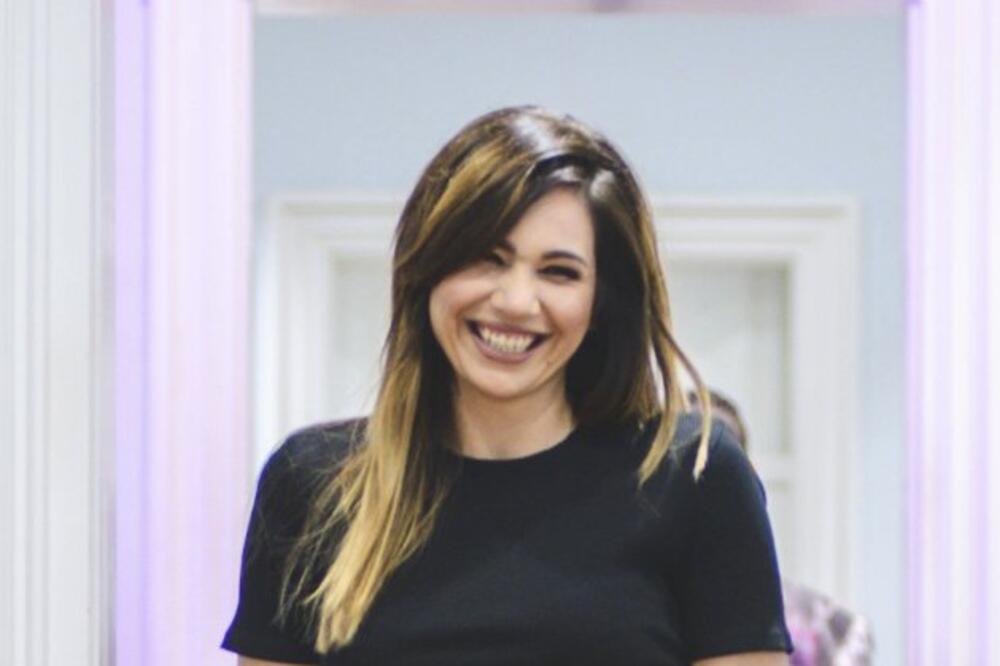 Anja Radulović: &ldquo;Moja umjetnička senzibilnost prirodno pronalazi put do tkanine&rdquo;