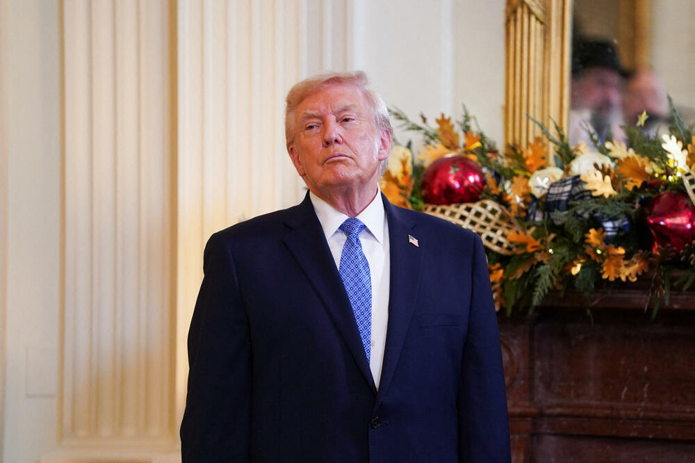 Anketa: Trampov rejting pao na 39 odsto