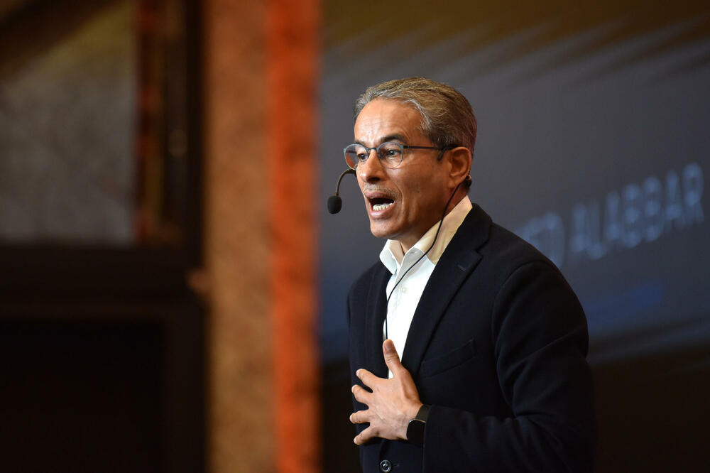 Arapski milijarder juče razgovarao sa Ulcinjanima: Može li Alabar do Velike plaže?