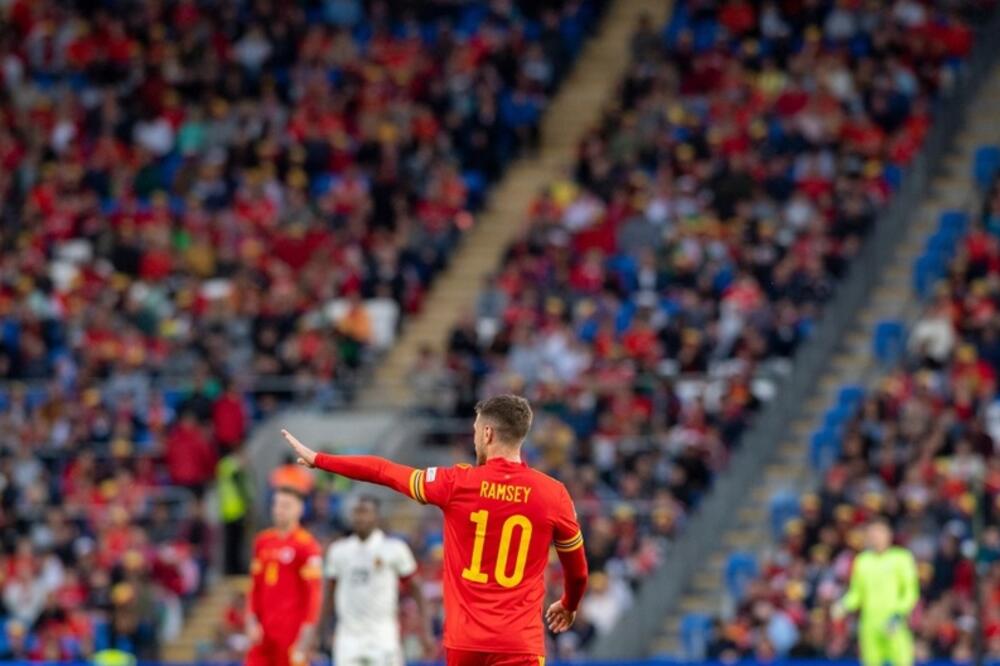 Aron Remzi završio karijeru