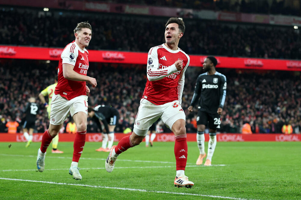 Arsenal nemilosrdan u derbiju - Aston Vila nije kandidat za titulu