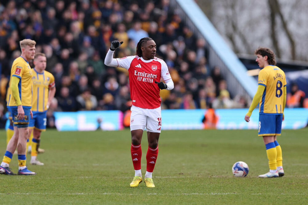 Arsenal odradio posao protiv trećeligaša, Siti podsjetio na najbolje dane, Čelsi jedva