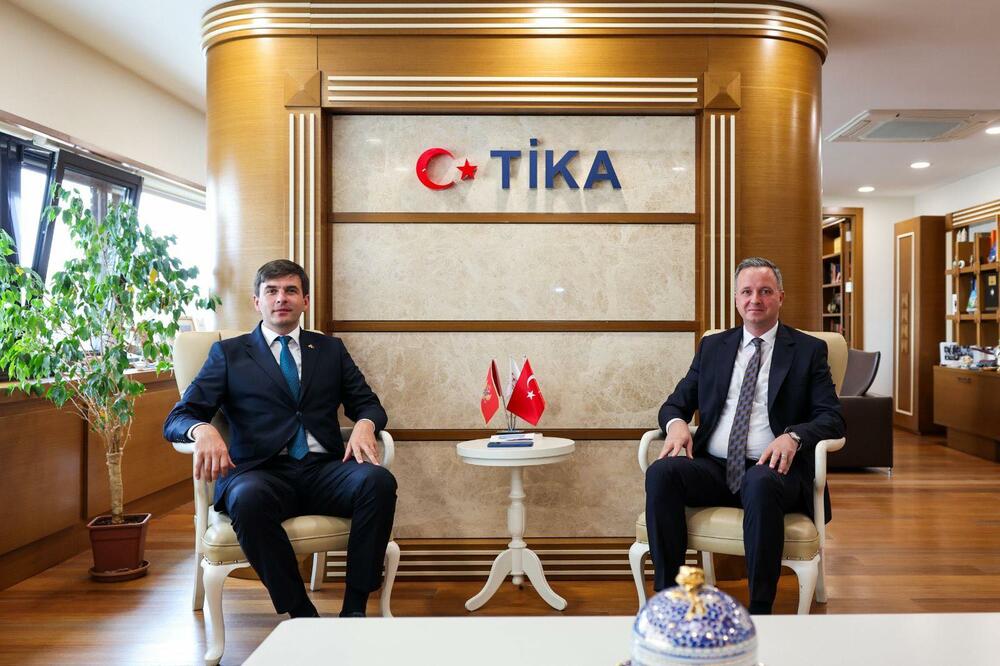 Azemović se u Ankari sastao sa generalnim direktorom TIKA-e Serkanom Kajalarom