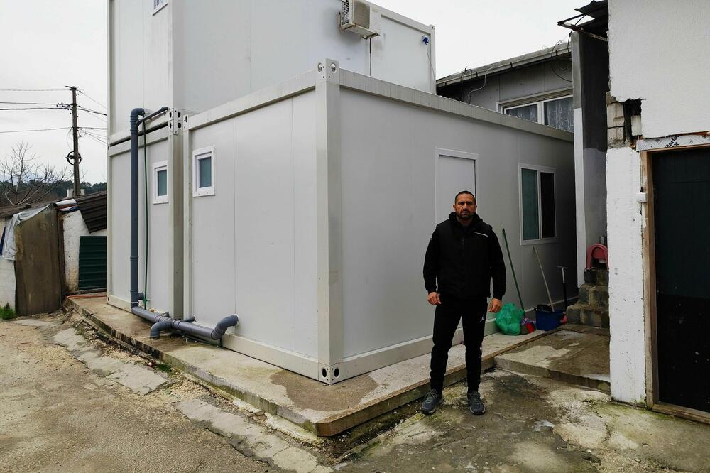 Baljaj: Obećali osam, a dali samo tri kontejnera