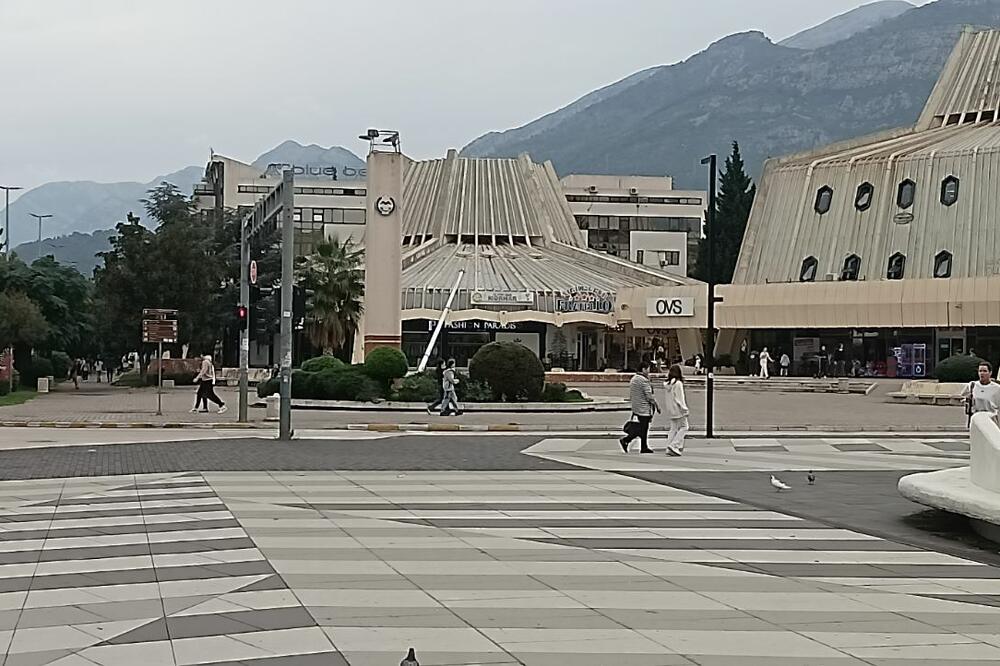 Bar: Tri osobe osumnjičene da su gradile bez prijave i dokumentacije i da su oštetile budžet za najmanje 48.000 eura