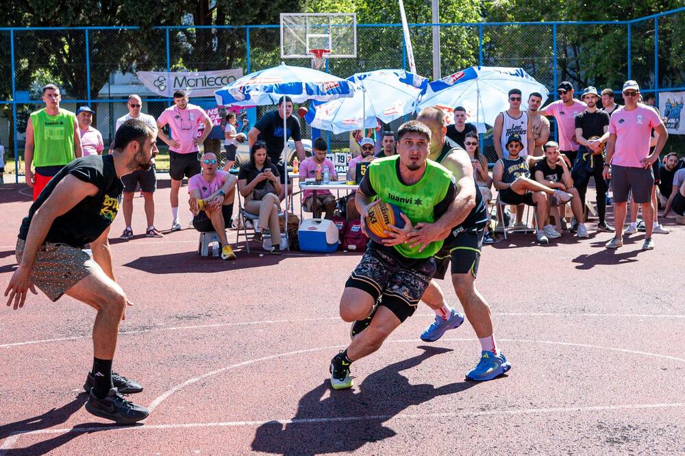 Basket u mom kvartu u subotu u Baru