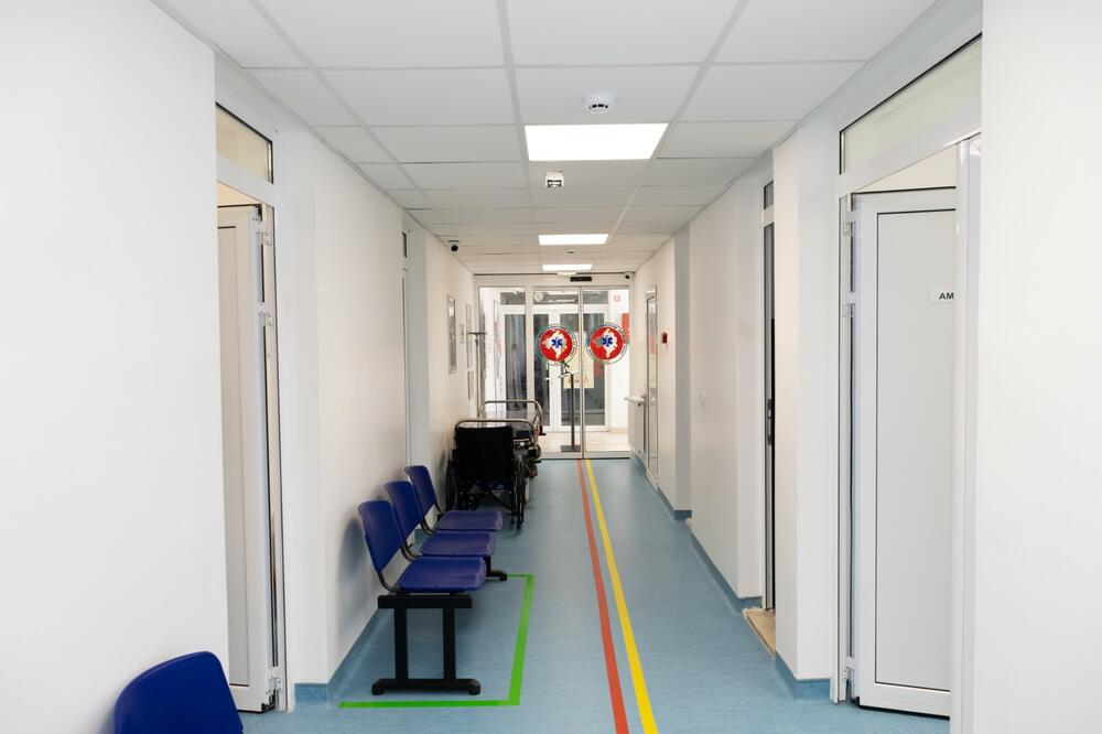 Berane dobilo adaptiranu i savremeno opremljenu hitnu pomoć