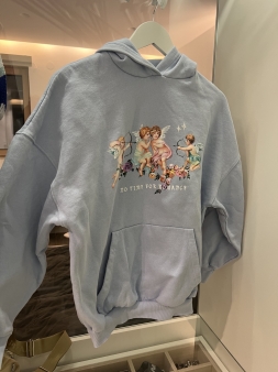 Bershka duks S