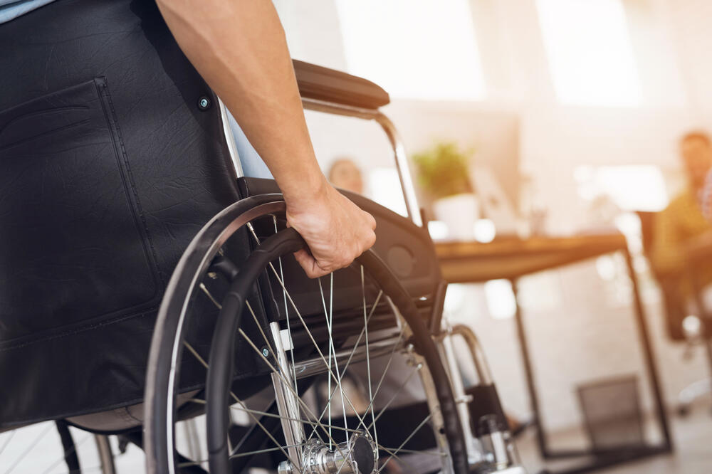 Besplatan prevoz „od vrata do vrata“ za osobe s invaliditetom u Podgorici