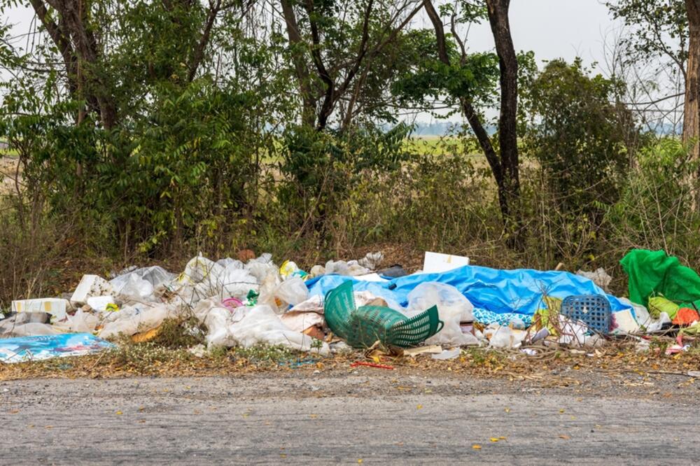 Bijelo Polje: Podnijet zahtjev za pokretanje prekršajnog postupka protiv Podgoričanina zbog nepropisnog odlaganja otpada