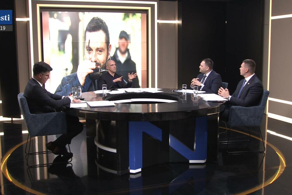 BLOG Komnenić obavio poziv: Ovo je djelovalo veoma stvarno; Šaranović: Sa takvim osobama ne želim da razgovoram