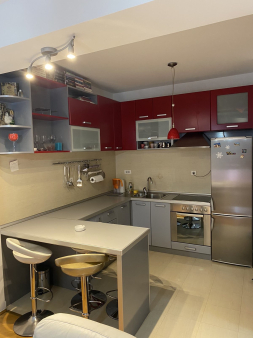 Blok 5, namješten jednosoban stan, 50m2