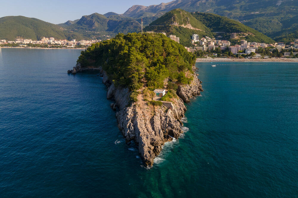 Blokiran račun Opštine Budva, Rafailovićima isplata 4,5 miliona eura