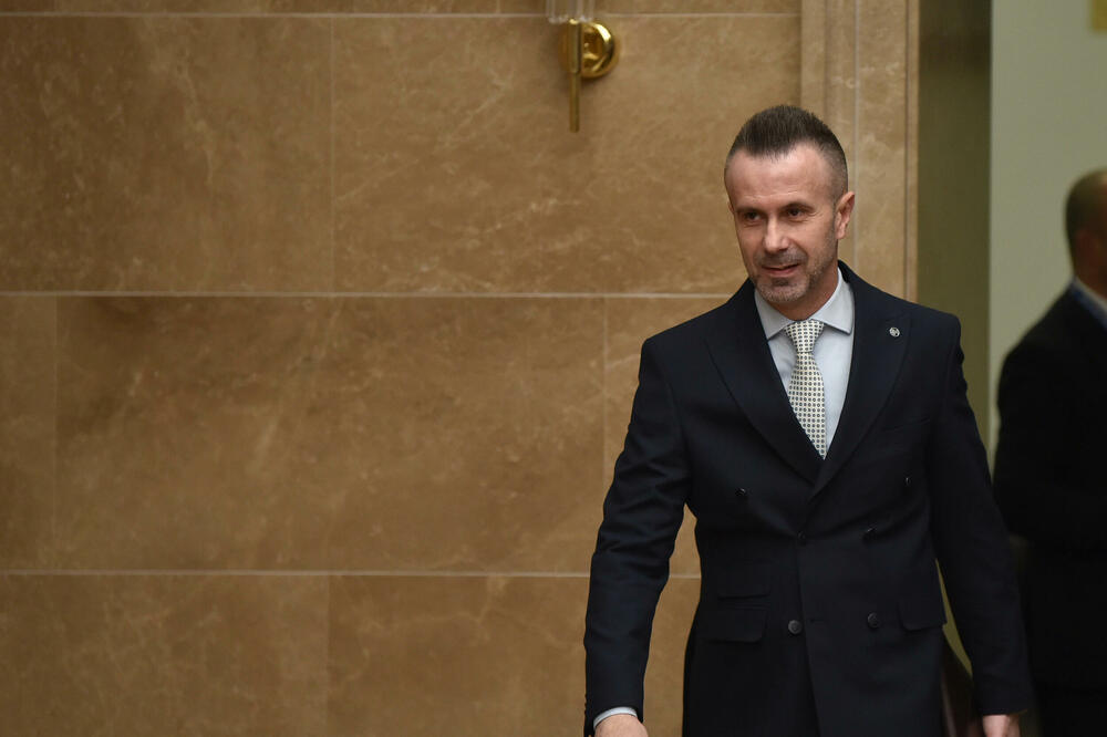 Bogdanović: Prijećeno Lekoviću, sumnjamo da iza ovoga stoje strukture bliske Acu Đukanoviću, Acu Mijajloviću...