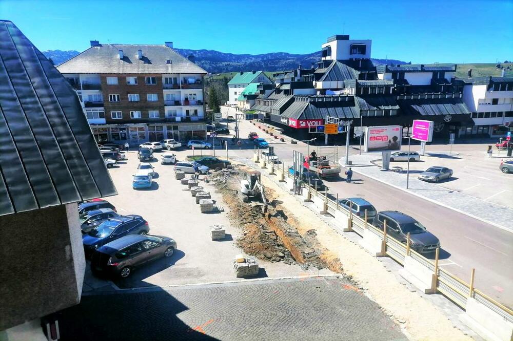 Boje jutra: Zima bez snijega u turističkim centrima?