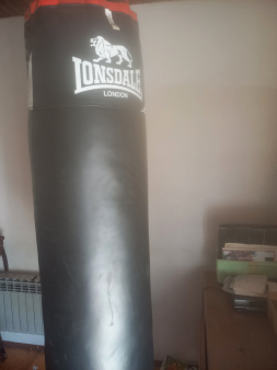 Bokserska vreca nekoriscena