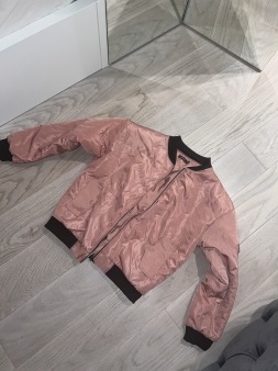 Boohoo jaknica S novo