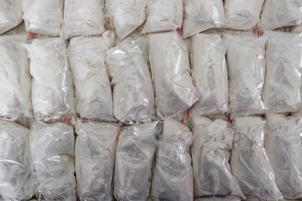 Britanske vlasti zaplijenile 2,4 tone kokaina na brodu koji je stigao iz Paname