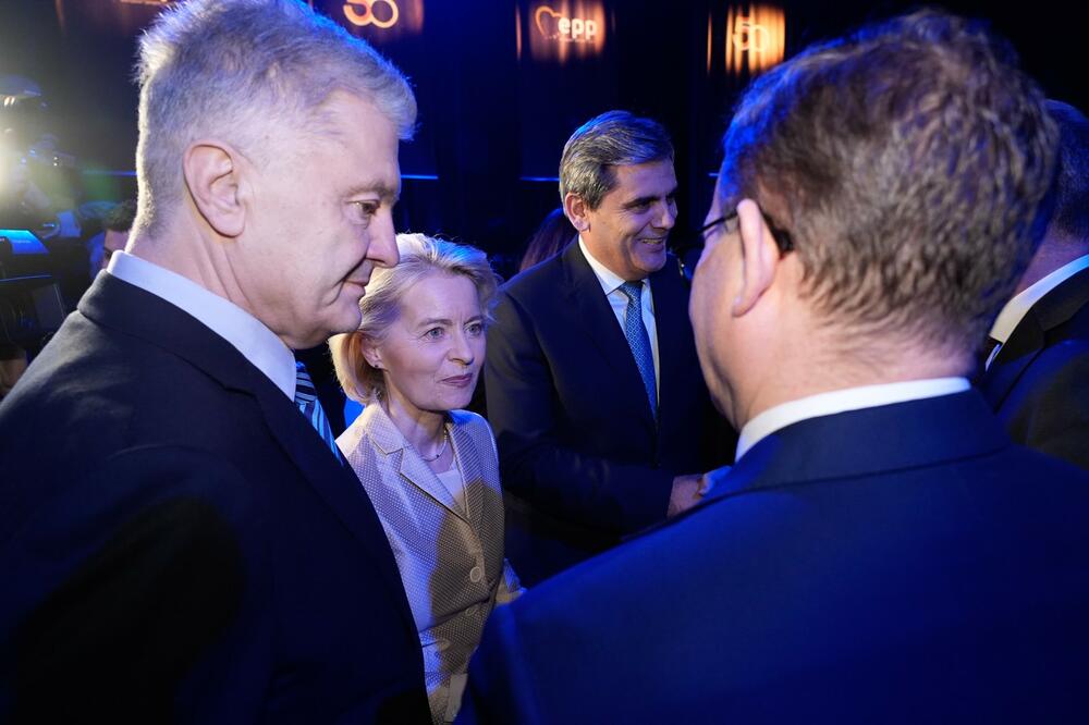 BS: Ibrahimović i Šahmanović prisustvovali obilježavanju 50 godina EPP-a