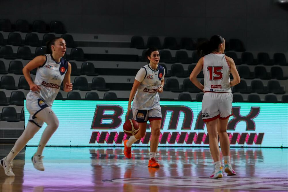 Budućnost silna u Celju za petu pobjedu u WABA ligi