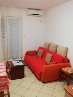 Budva, Podličak, jednosoban stan 31m2