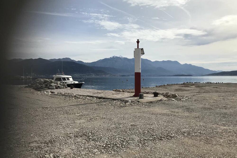 "Carine" zatrpale stari mandrać u Baošićima uprkos zabrani