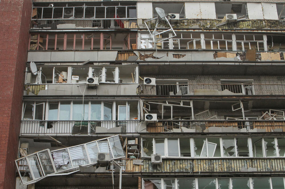 Četiri osobe ubijene, a 27 ranjeno u velikom ruskom napadu na Ukrajinu tokom noći