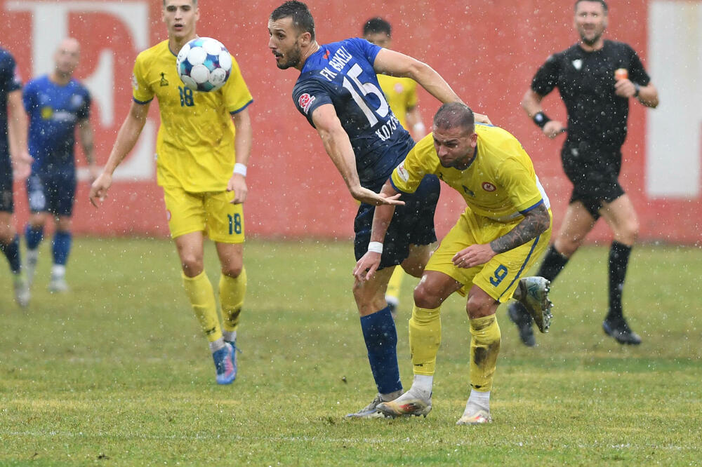 CFL UŽIVO: Bokelj protiv Jezera, Mladost u Bijelom Polju