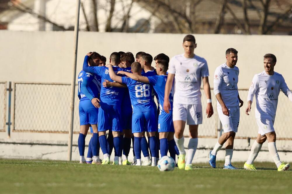 CFL UŽIVO: Sutjeska u Tuzima zakoračila ka tituli, Mornar deklasirao blijedu Budućnost, pobjede Petrovca i Mladosti