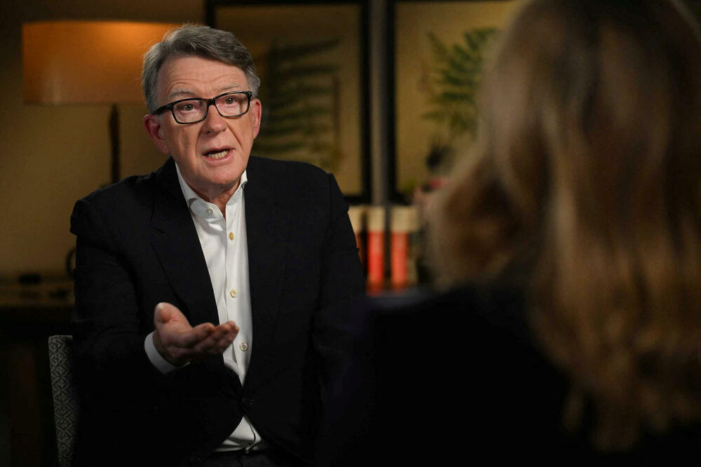 Član parlamenta Velike Britanije Piter Mendelson podnosi ostavku zbog veza sa Epstinom