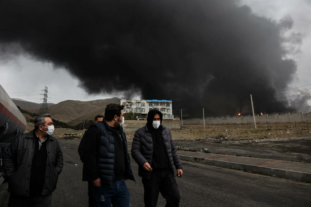 CNN: Napadi Izraela na skladišta nafte u Iranu stvorili "koktel zagađivačkih materija"