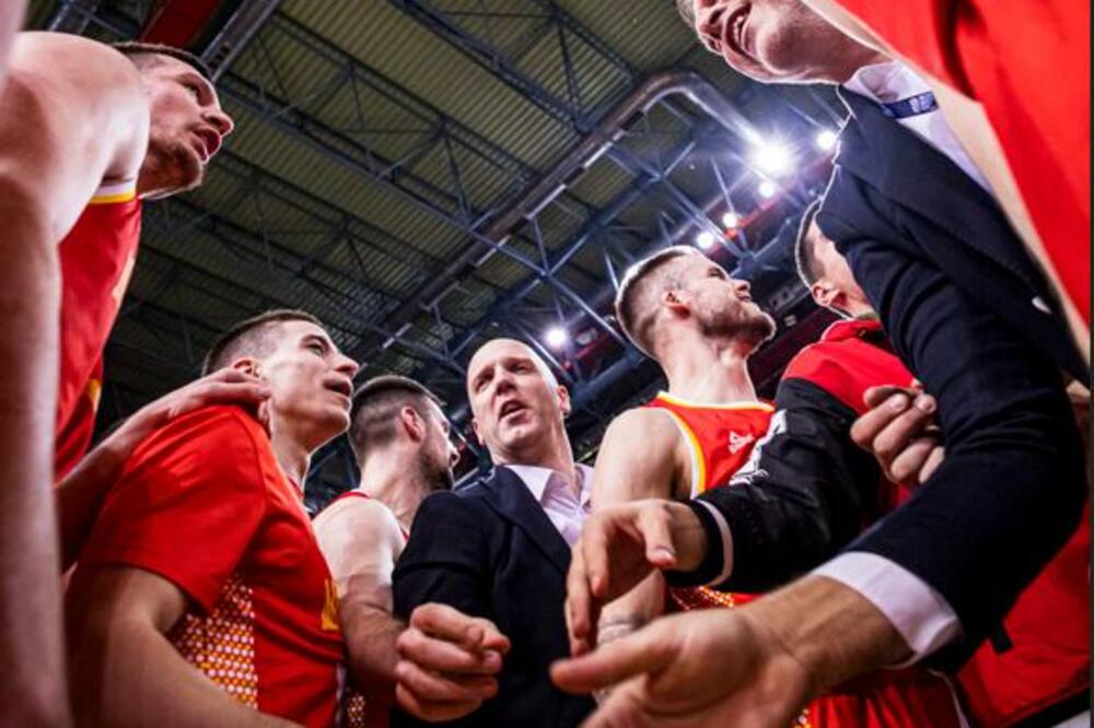 Crna Gora bez Marka Simonovića protiv Grčke, Žakelj: Posao nije završen