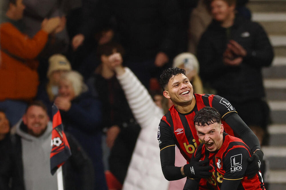 Da li će Slot preživjeti i ovo? Liverpul u 95. pao na "Vajtalitiju", šampion bez pobjede u 2026.