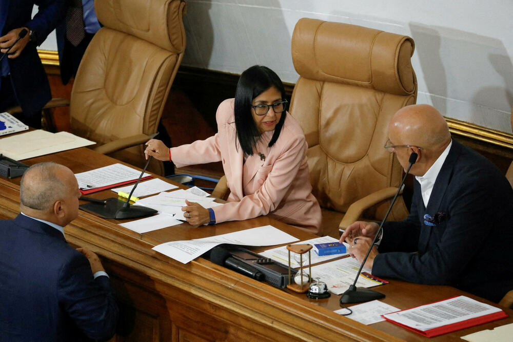 Delsi Rodrigez zvanično položila zakletvu kao privremena predsjednica Venecuele