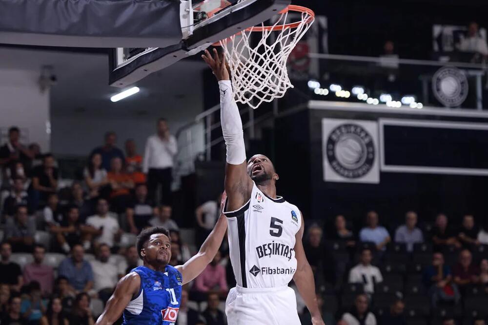 Derik Nidam: Ogromna je čast igrati za braću Gasol, Mornar je bio nezaboravno putovanje