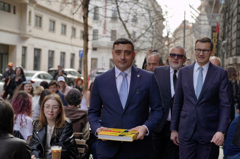 Desničar Simion se kandidovao na predsjedničkim izborima u Rumuniji, okuplja krajnju desnicu