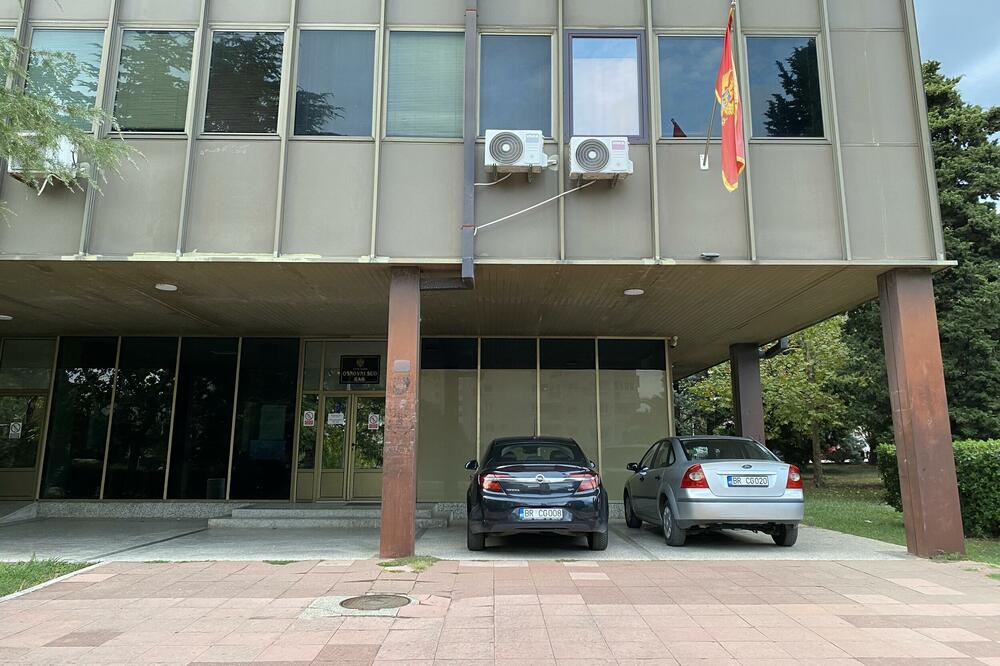 Dijele predmete sa komšijama: Osnovni sud u Baru delegirao po 330 predmeta kolegama iz Ulcinja i Kotora