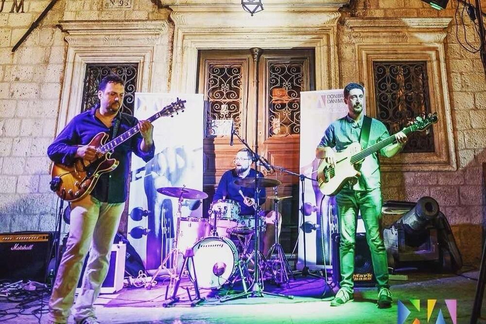 Dinamično i žanrovski raznoliko muzičko iskustvo