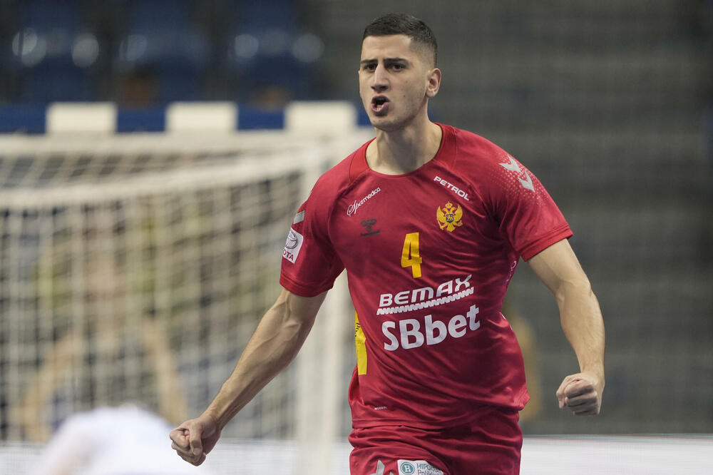 Dinar neće računati na Bakića, lijevo krilo zbog bolesti van spiska "lavova" za EHF Euro