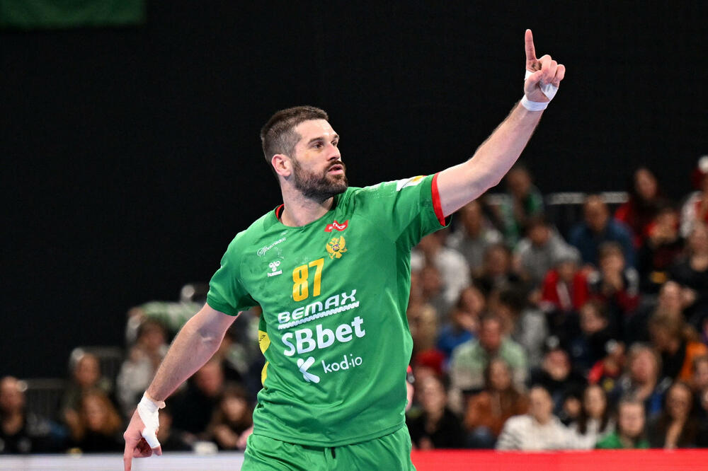 Dinarov širi spisak za EHF Euro: Povratak Borozana, Mijušković trener golmana, možda bude i branio