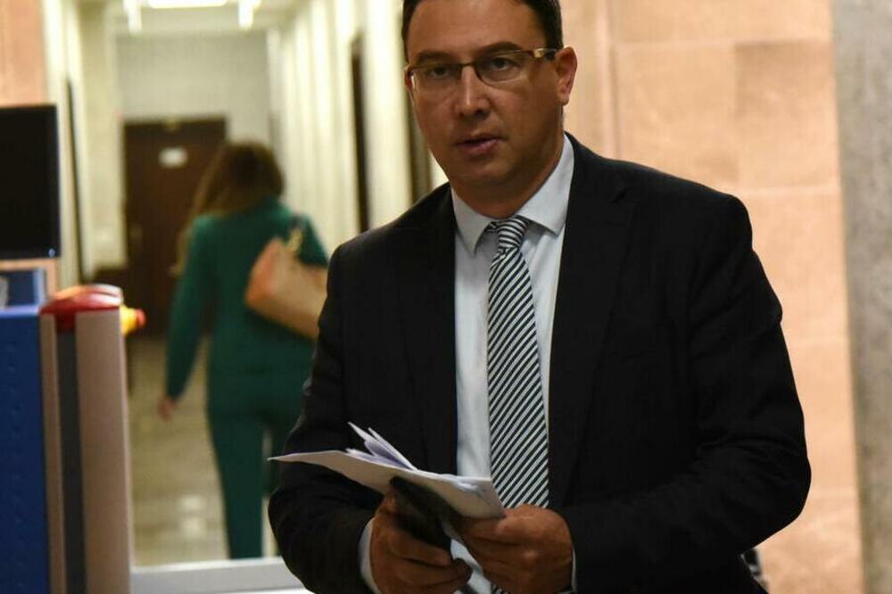 DNP: Bojović traži pokretanje dijaloga o identitetskim pitanjima