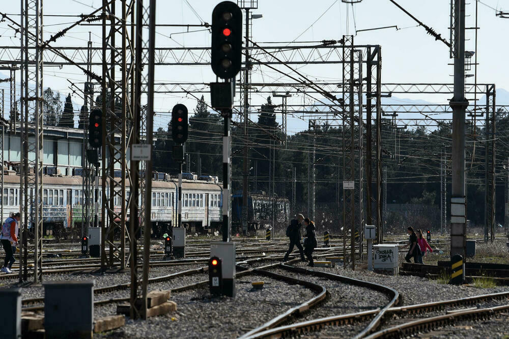 Do kraja godine ugovori sa EIB-om od 175 miliona za rekonstrukciju pruge Golubovci - Bar