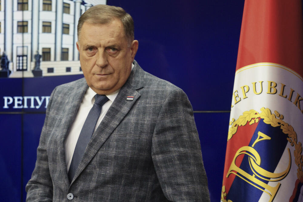 Dodik računa na Putina i Trampa