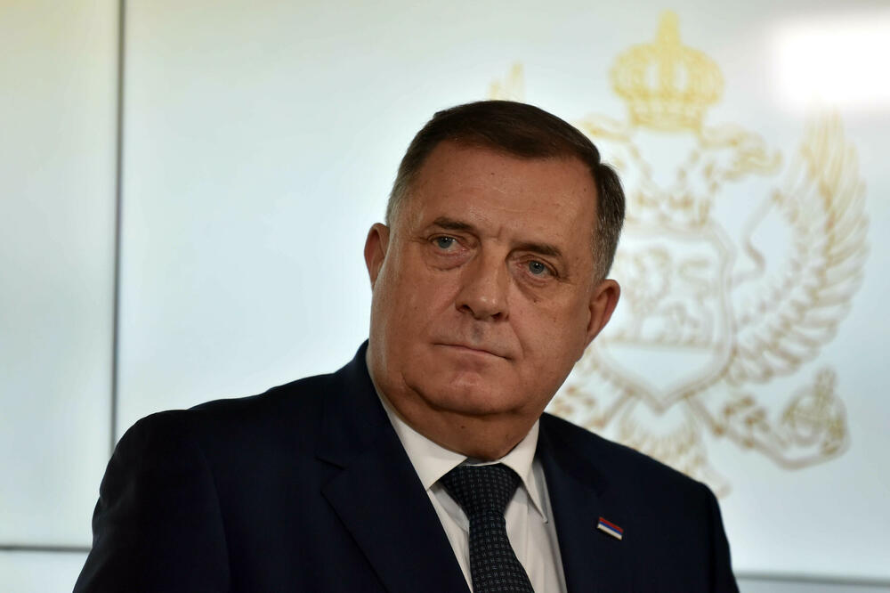 Dodik: RS stoji iza legitimne, snažne i jedinstvene Srbije, sa Vučićem na čelu